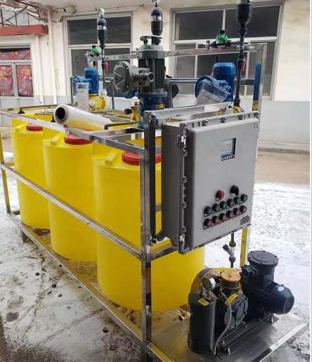 全自動(dòng)加藥裝置設(shè)備用途，全自動(dòng)智能加藥裝置價(jià)格，加藥裝置詳細(xì)介紹