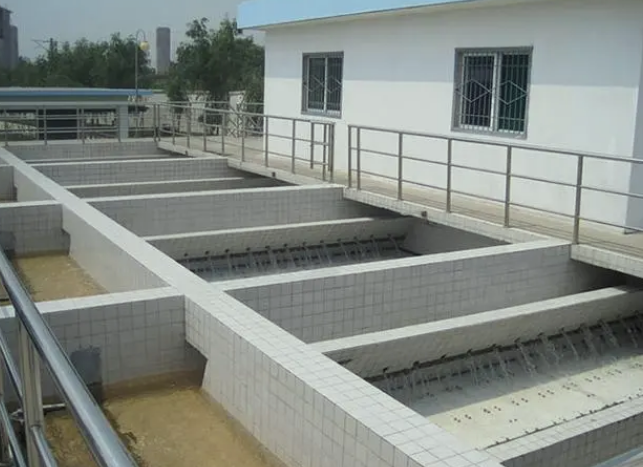 d型濾池工作原理是什么？（d型濾池和V型濾池的區(qū)別）